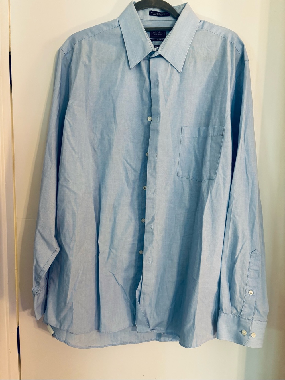Arrow Light Blue Men's Dress Shirt with Chest Pocket
